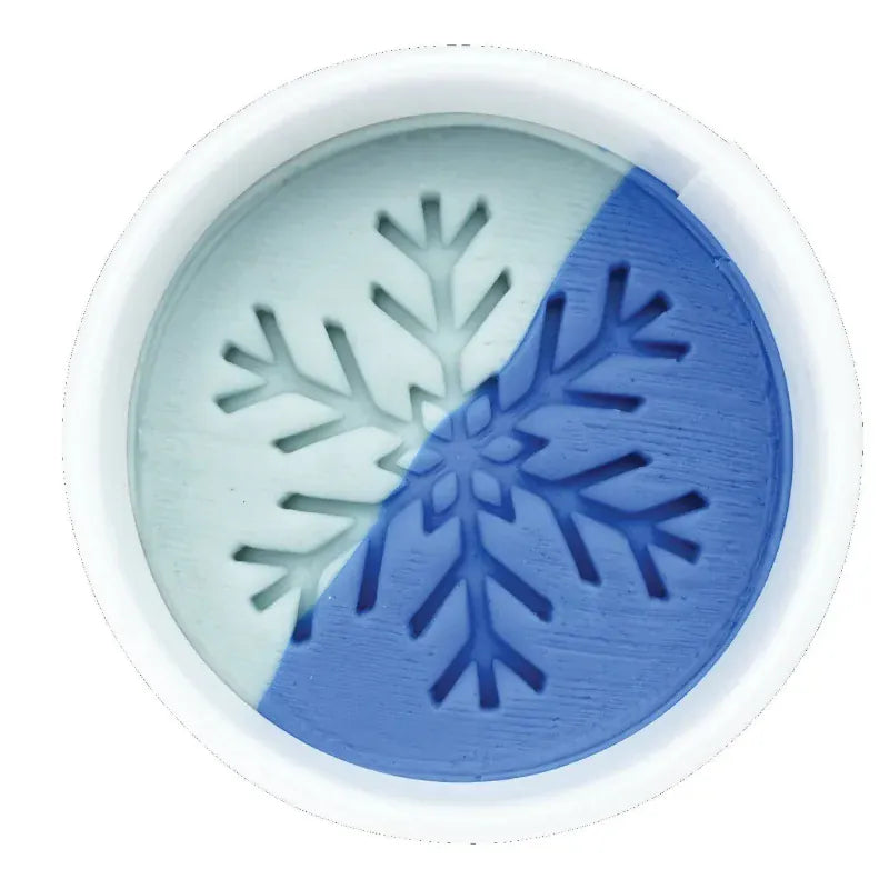 Crazy Aaron's Putty World Play Dough Happy Holidays Land of Dough Mini Cup (Assorted Styles)