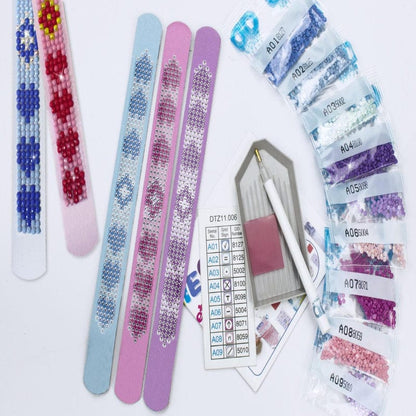 Diamond Dotz Art & Craft Jewelry Activity Kits Diamond Dotz Dotzies Bracelets - Love Print