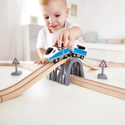 Hape Train Playsets Figure 8 Passenger Train Railway Set