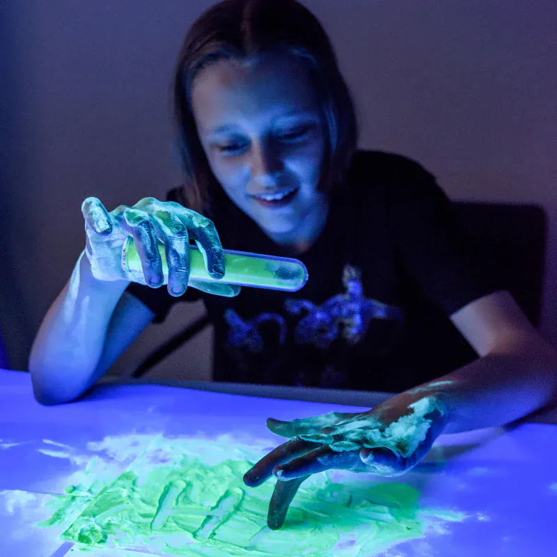 Heebie Jeebies Science Lab Kits Luminescent Lab: Glow Science Chemistry