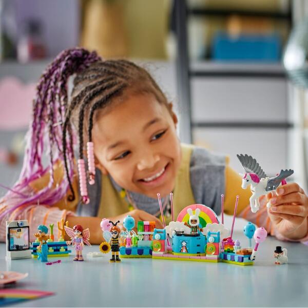 LEGO Friends LEGO Friends 42661 Friends: Costume Party with Unicorn & Fairy