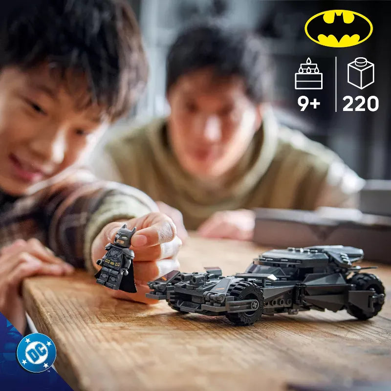 LEGO LEGO DC 76331 DC: Batman v Superman Batmobile