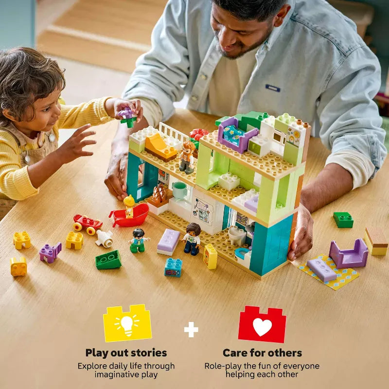 LEGO LEGO DUPLO 10470 DUPLO: 3 in 1 Modern Family House with Figures