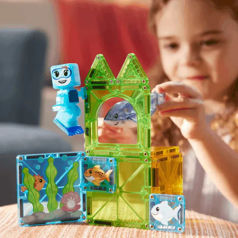 Magna-Tiles Magnetic Building Sets Magna-Tiles: Shark Dive