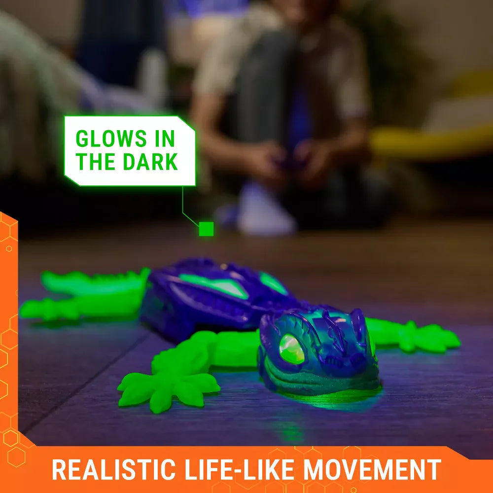 Spin Master Remote Controlled Toys Hex Bots: Glow-in-the-Dark Wall Crawler Gecko (Boxed)